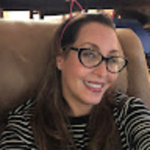 Meet your Posher, Gina